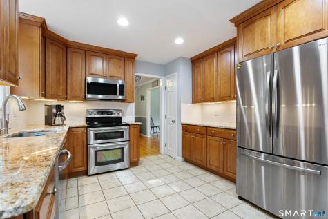 4 Windaway Road Bethel CT 06801