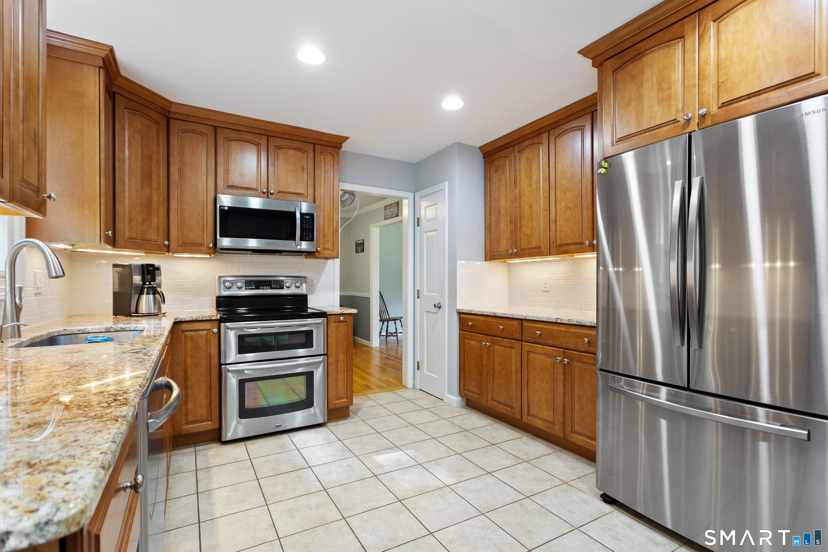 4 Windaway Road Bethel CT 06801