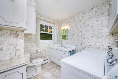 1 Woodchuck West Court Norwalk CT 06854