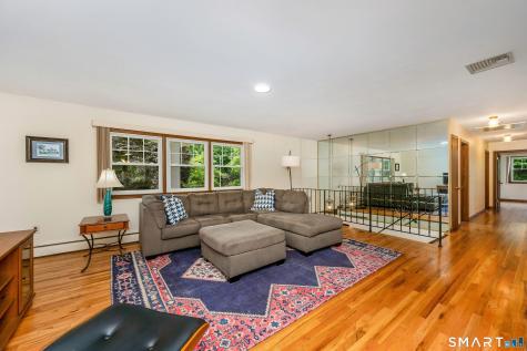 1 Woodchuck West Court Norwalk CT 06854