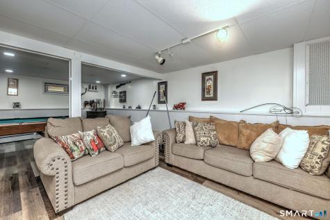 22 Caldwell Drive New Milford CT 06776