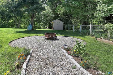 22 Caldwell Drive New Milford CT 06776