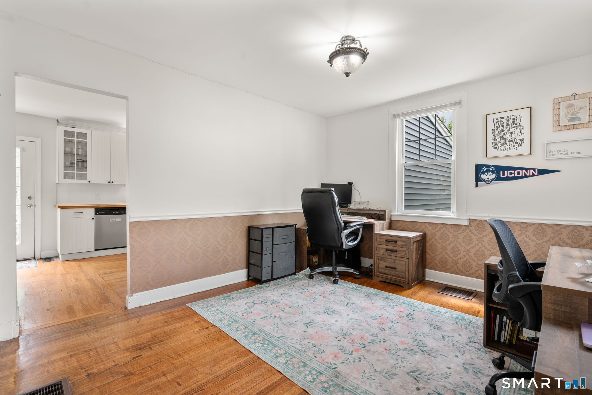 264 Charter Oak Street Manchester CT 06040
