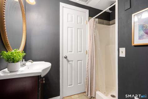264 Charter Oak Street Manchester CT 06040
