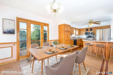 11 Londonderry Lane Milford CT 06460