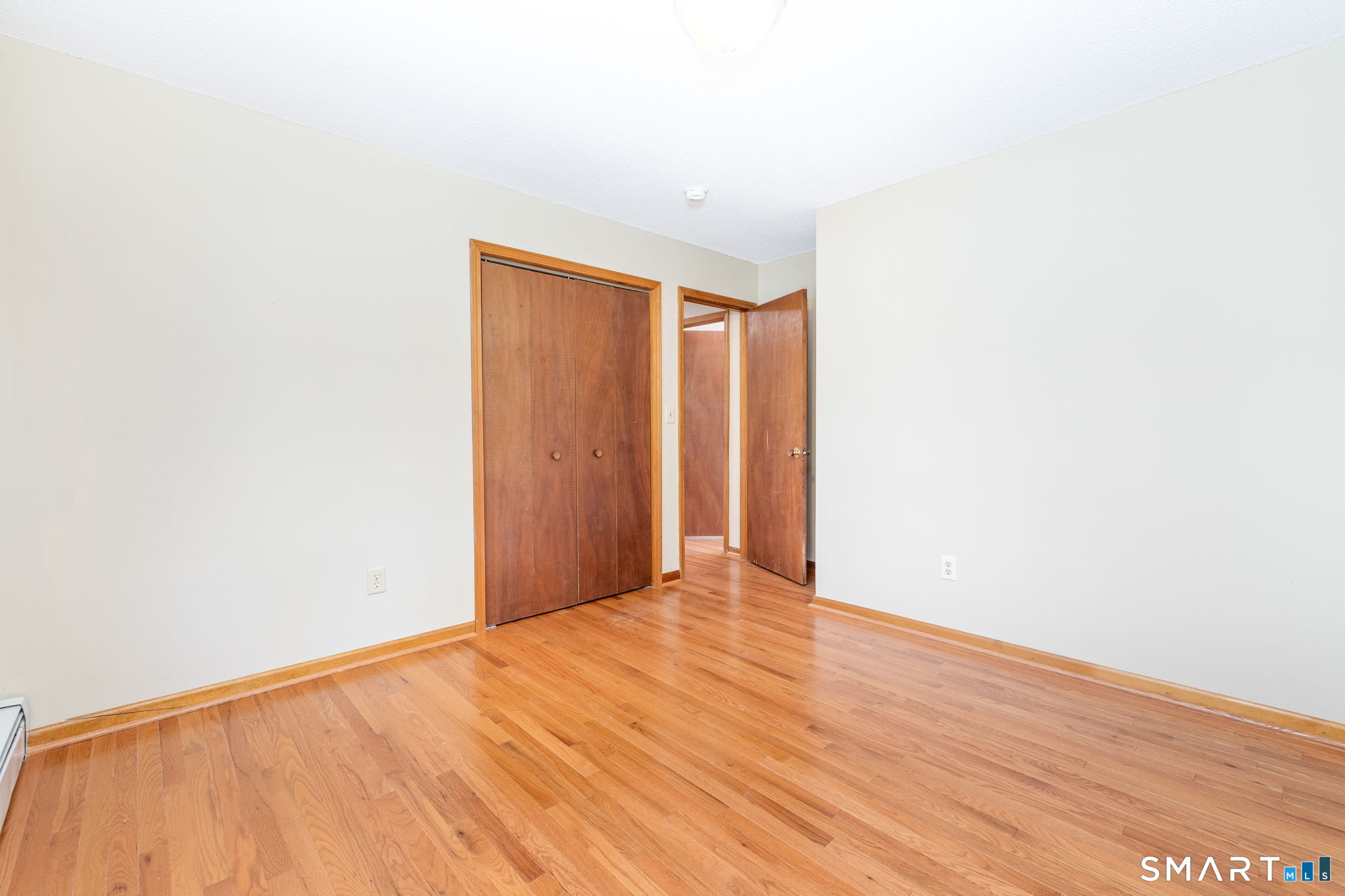 11 Londonderry Lane Milford CT 06460
