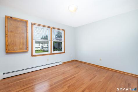 11 Londonderry Lane Milford CT 06460