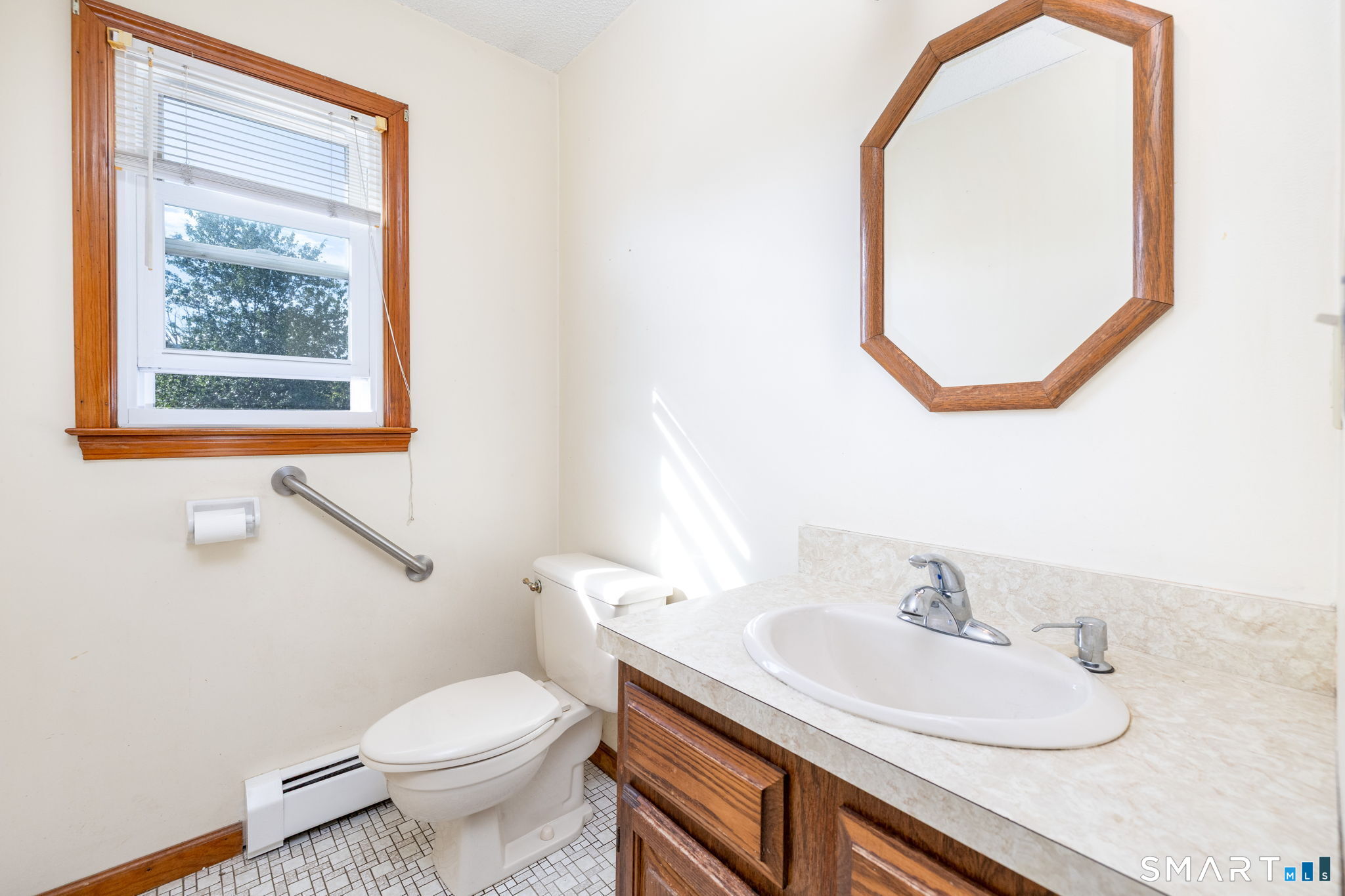11 Londonderry Lane Milford CT 06460