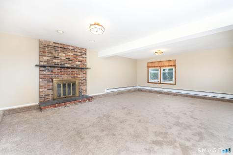11 Londonderry Lane Milford CT 06460
