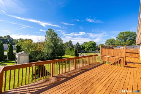 11 Londonderry Lane Milford CT 06460