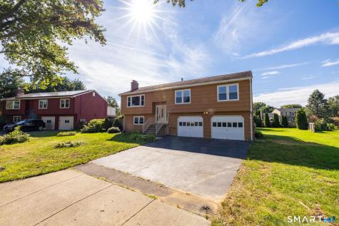 11 Londonderry Lane Milford CT 06460