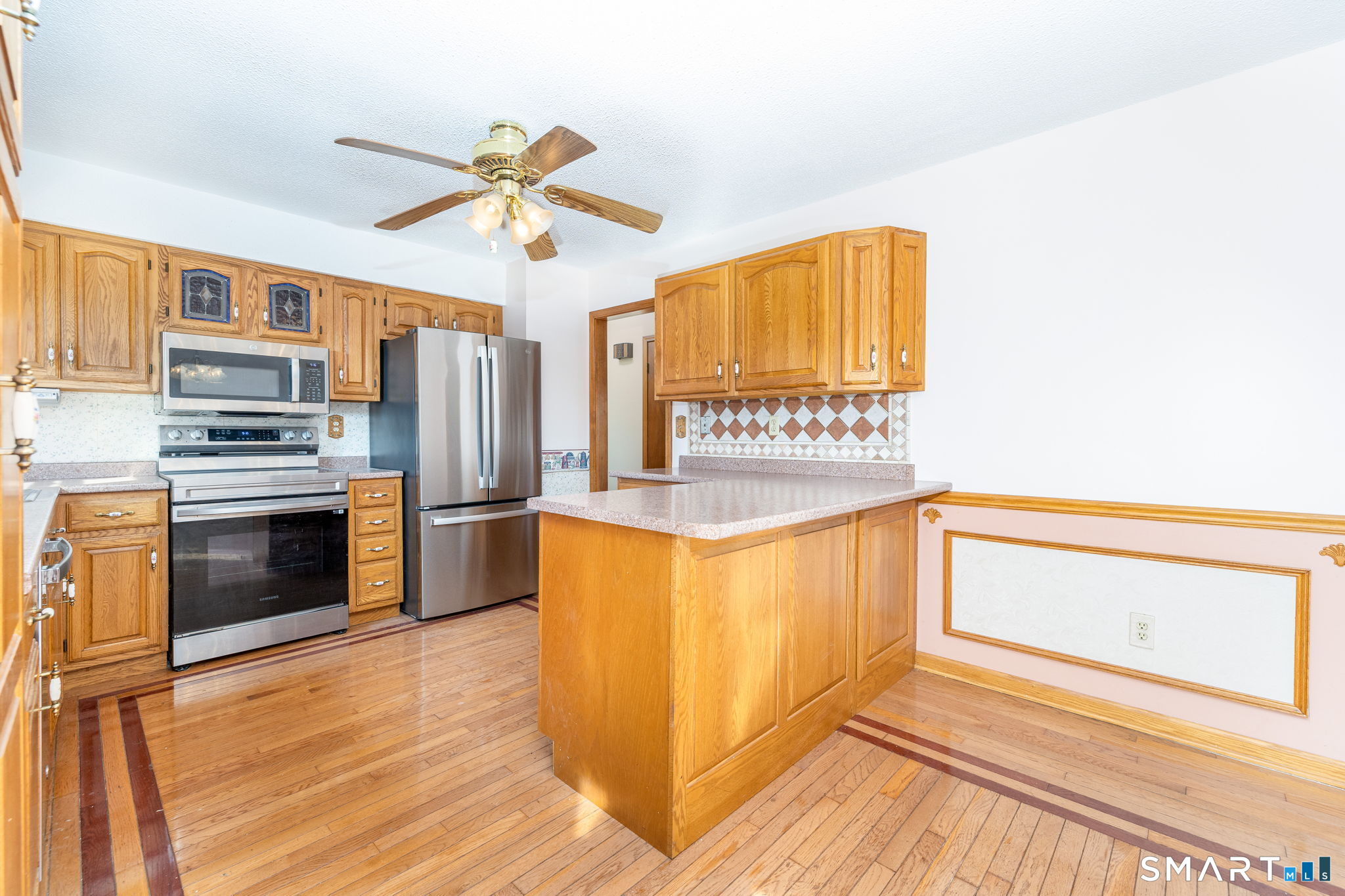 11 Londonderry Lane Milford CT 06460