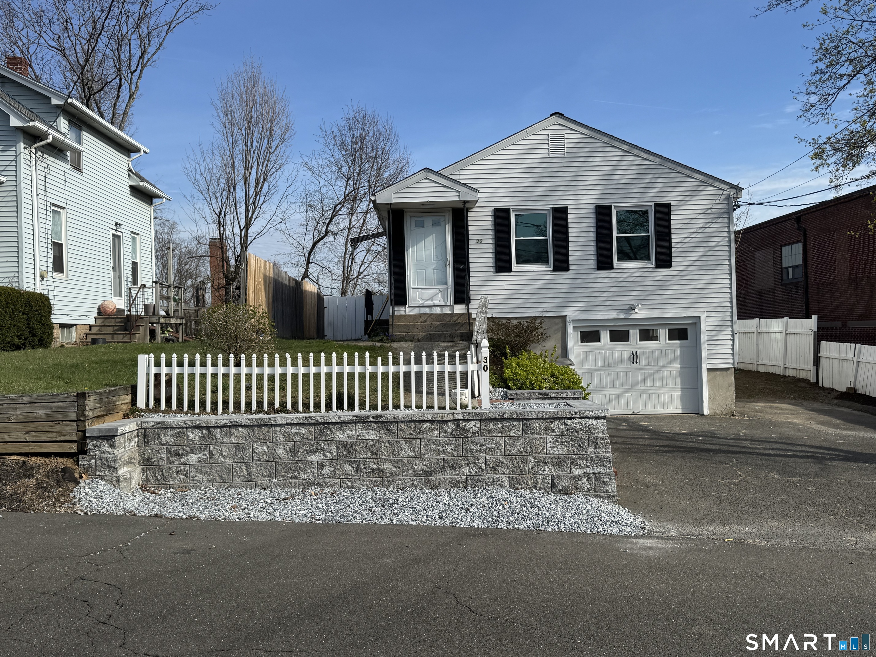 30 Jeannette Street Bristol CT 06010