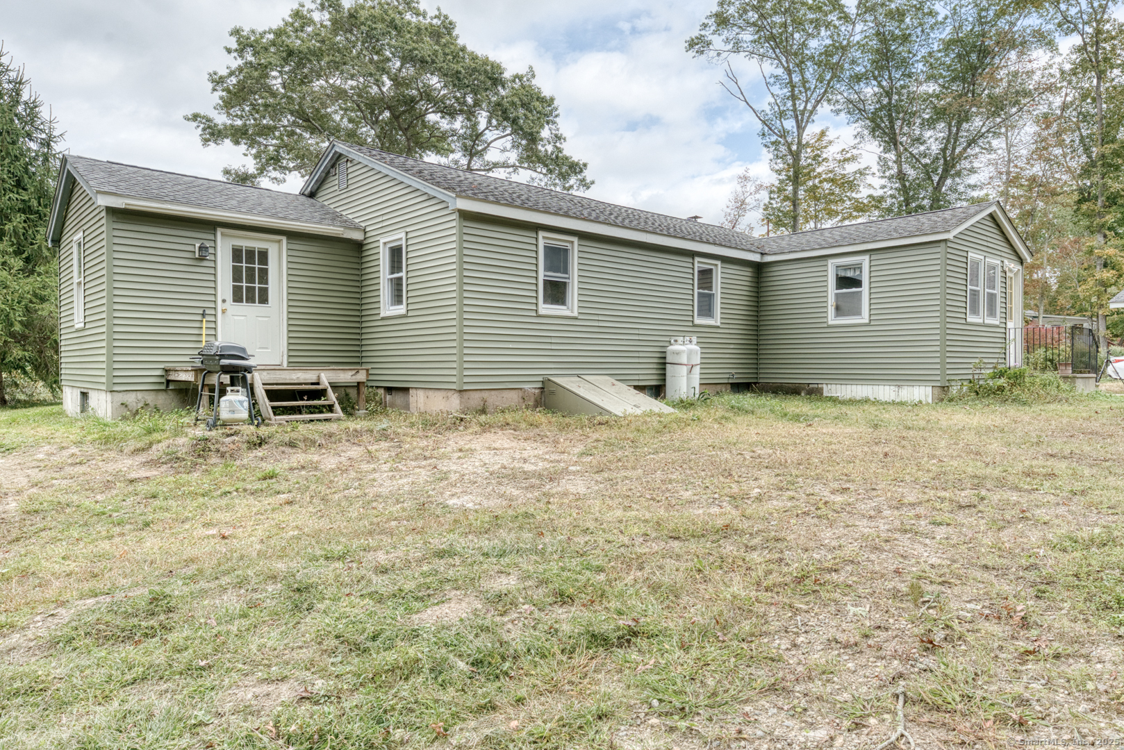 85 England Road Chaplin CT 06235