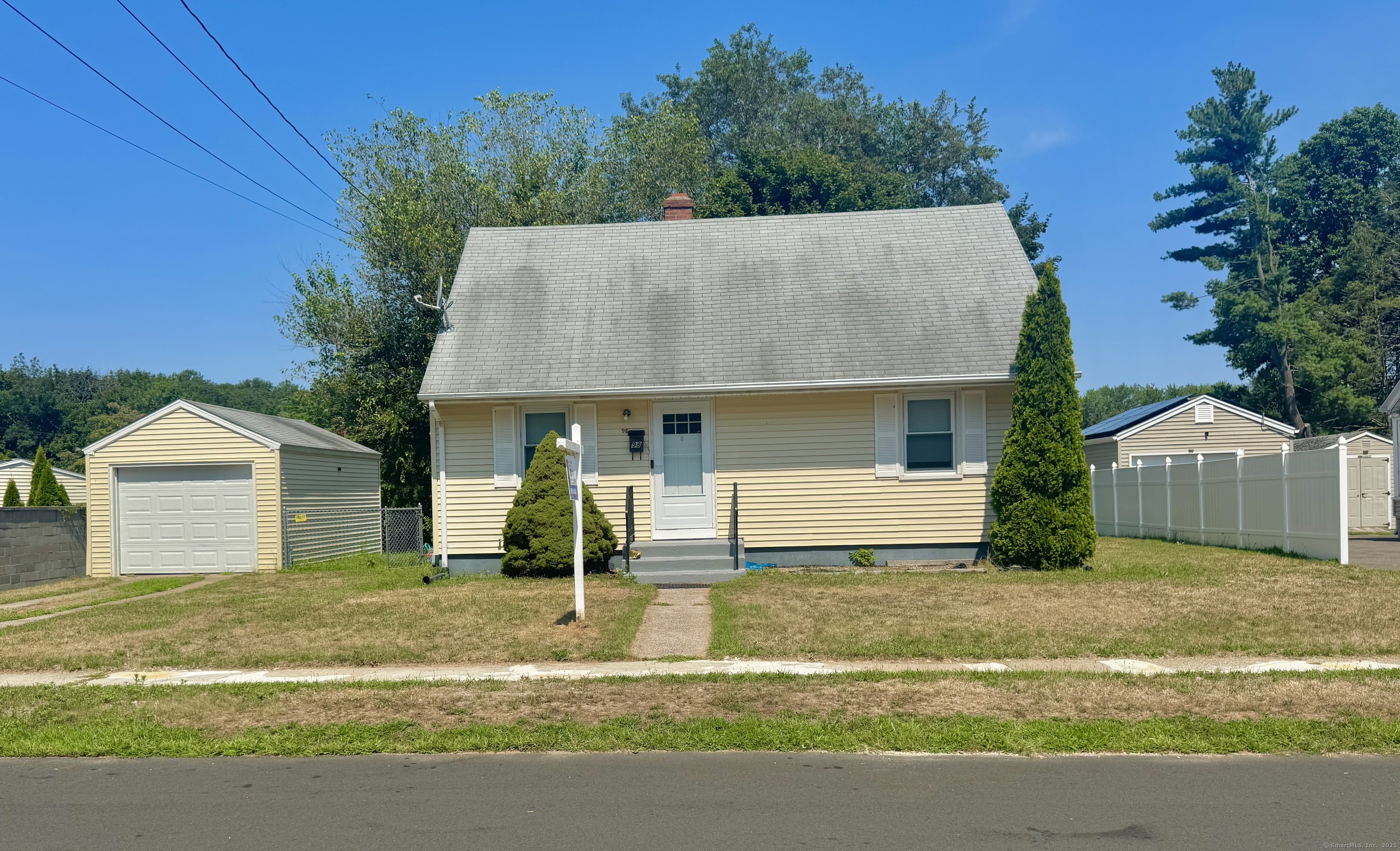 98 Twin Brook Road Hamden CT 06514