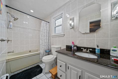 12 Lake Street Ledyard CT 06339