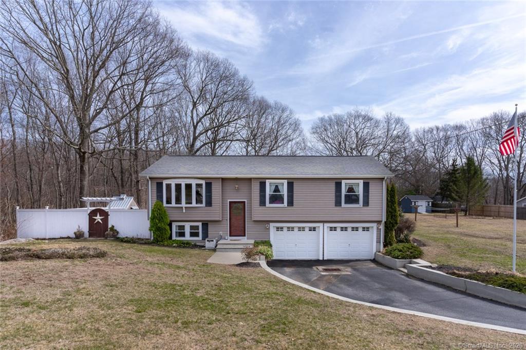 56 Old Farm Road Groton CT 06340