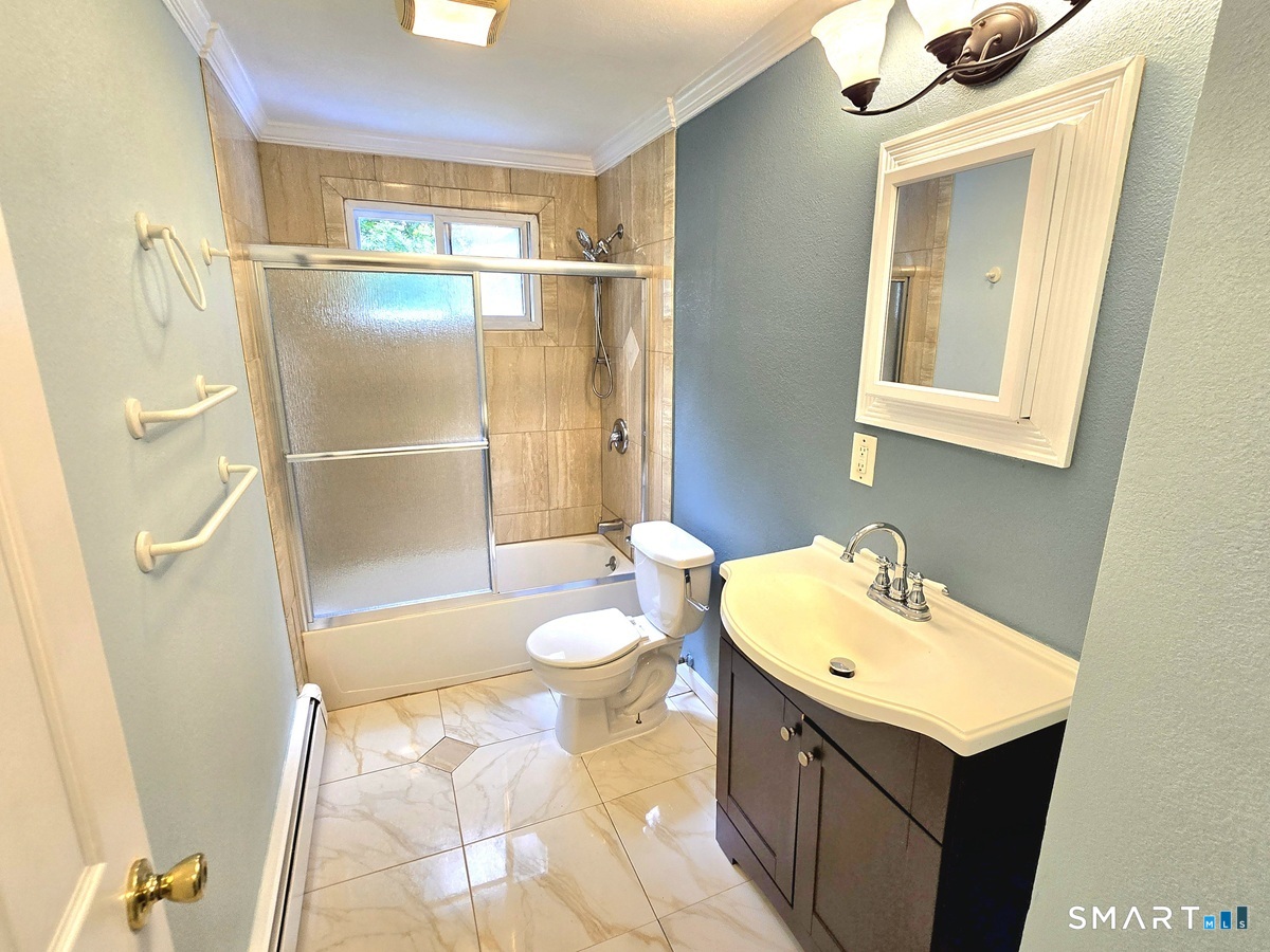 1 Jaybee Drive Bloomfield CT 06002