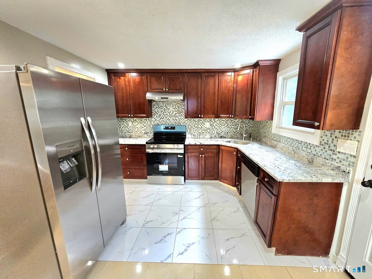 1 Jaybee Drive Bloomfield CT 06002