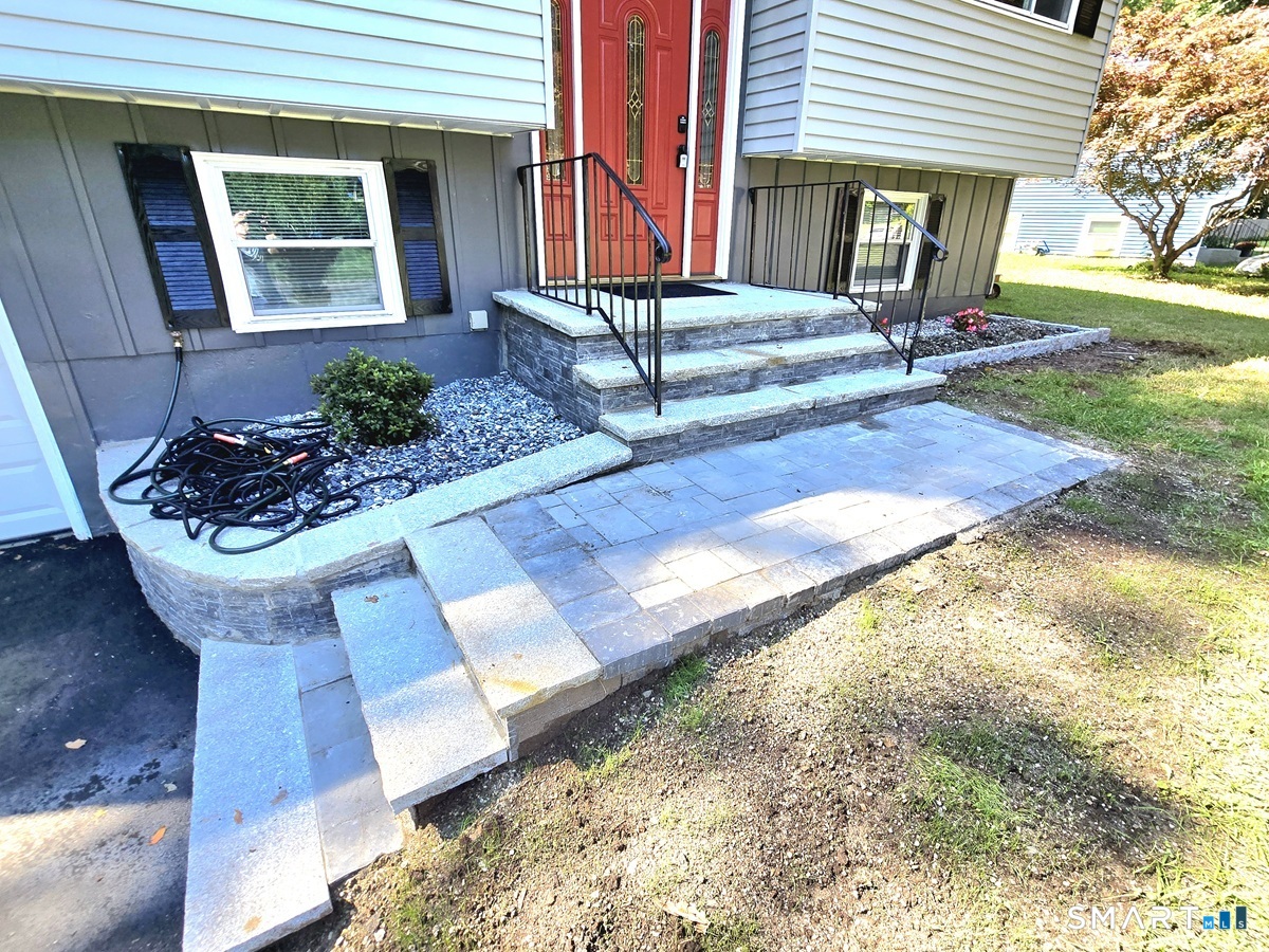 1 Jaybee Drive Bloomfield CT 06002