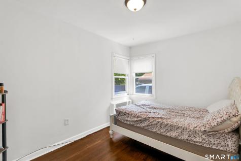 14 Roxbury Road East Hartford CT 06118
