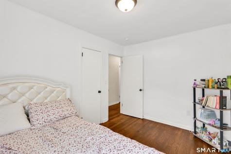 14 Roxbury Road East Hartford CT 06118
