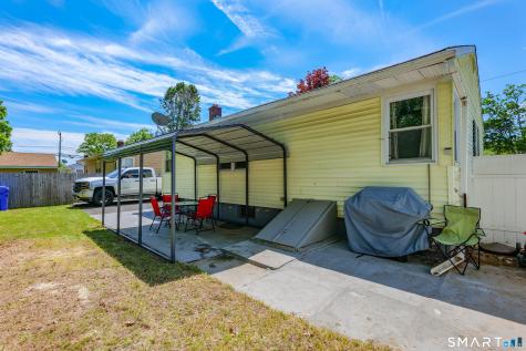 14 Roxbury Road East Hartford CT 06118