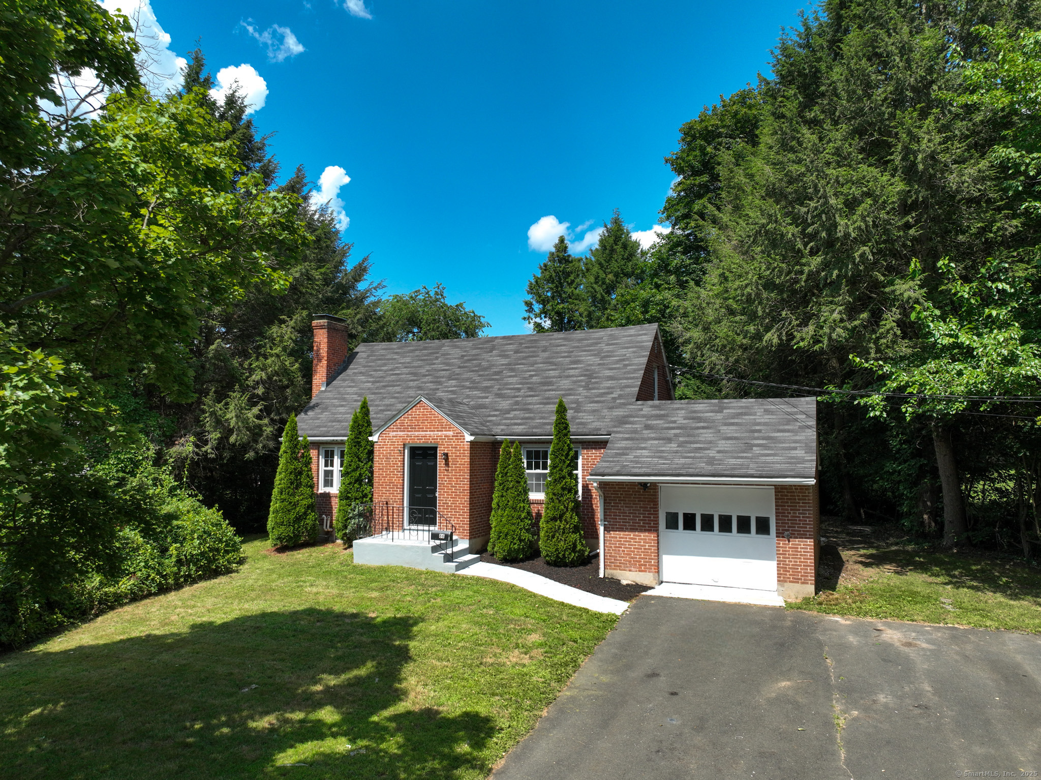 86 Gabb Road Bloomfield CT 06002