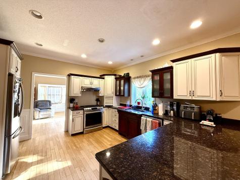 2 Old Barrows Road Union CT 06076