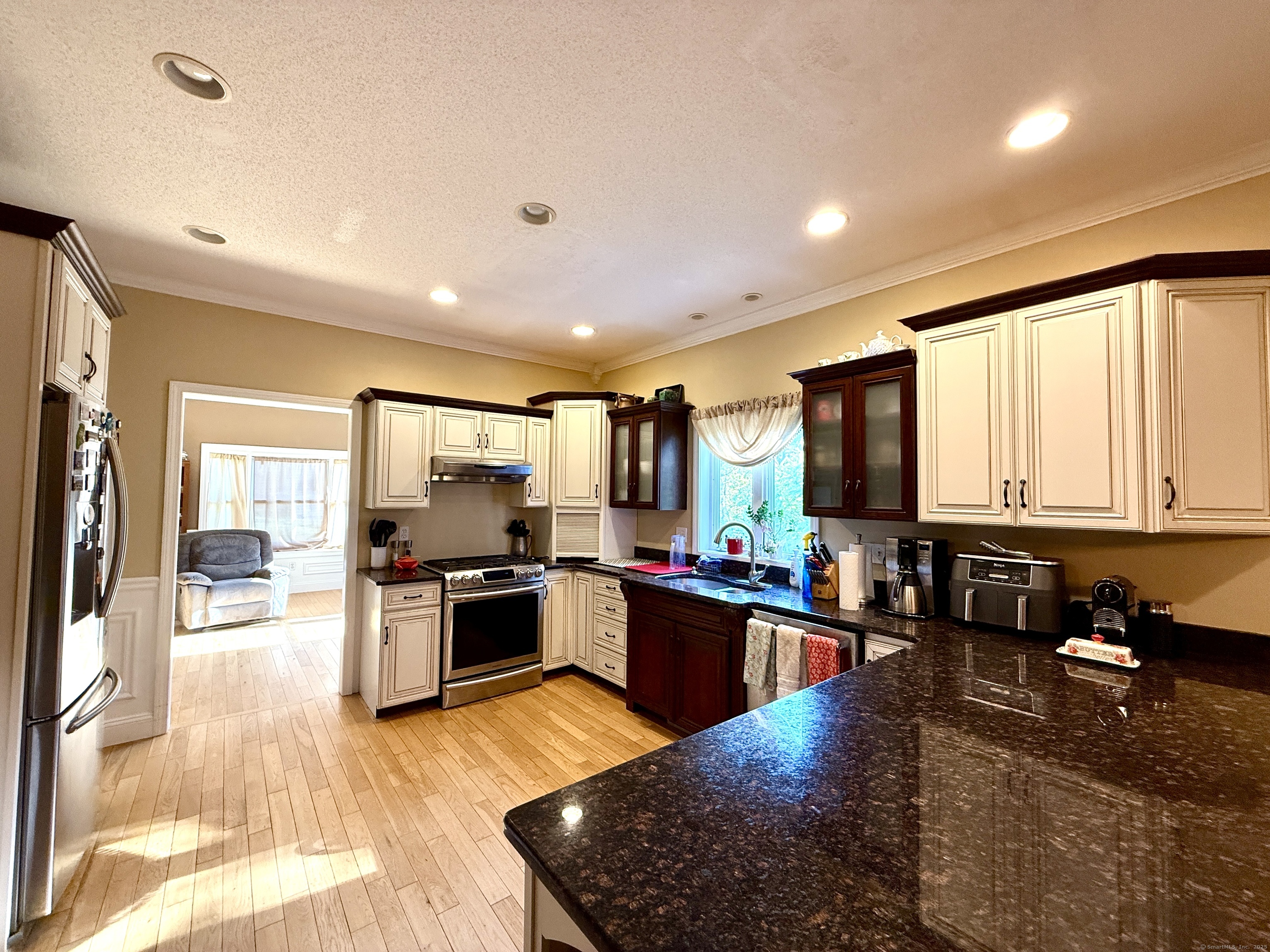 2 Old Barrows Road Union CT 06076