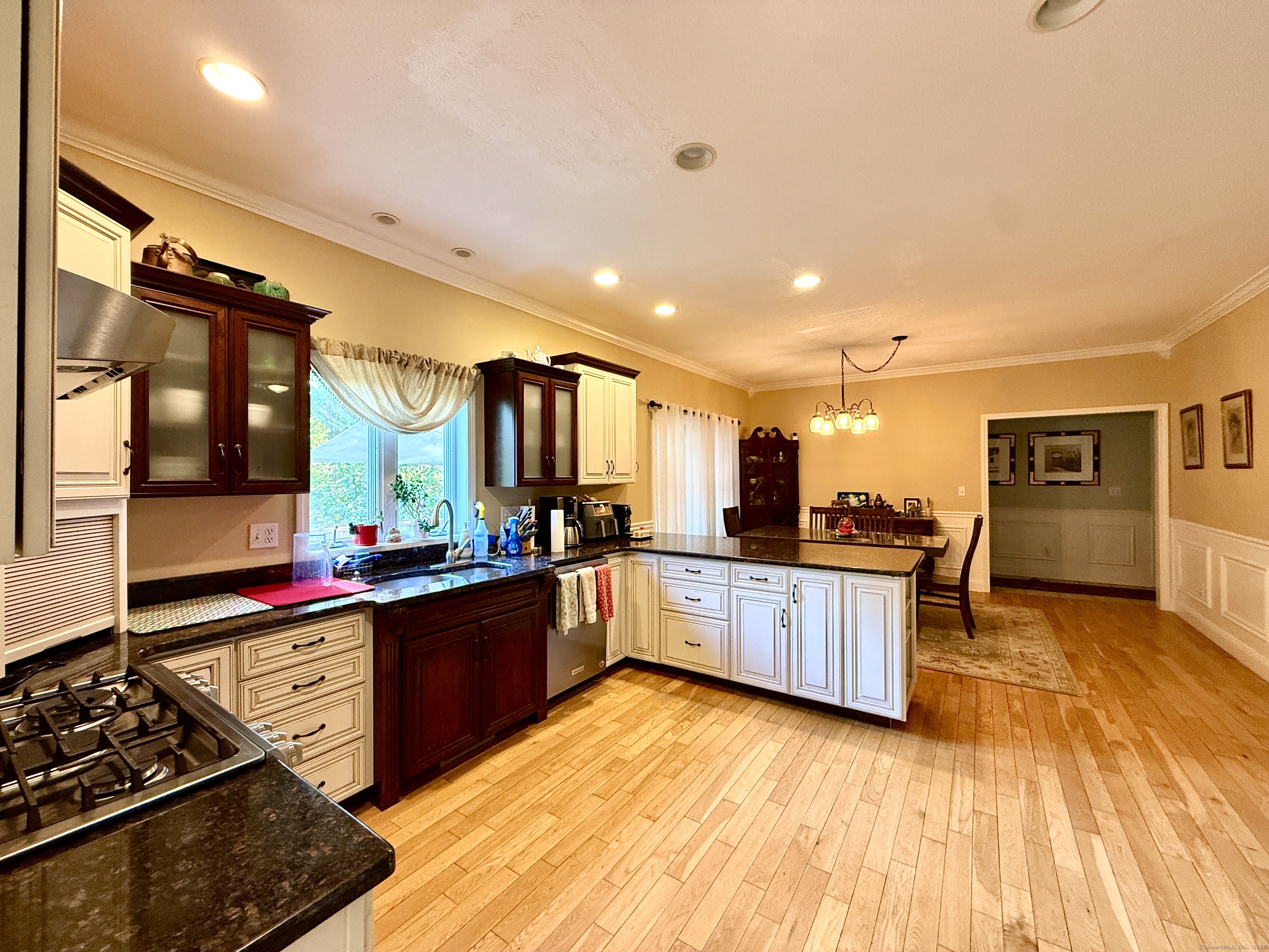 2 Old Barrows Road Union CT 06076