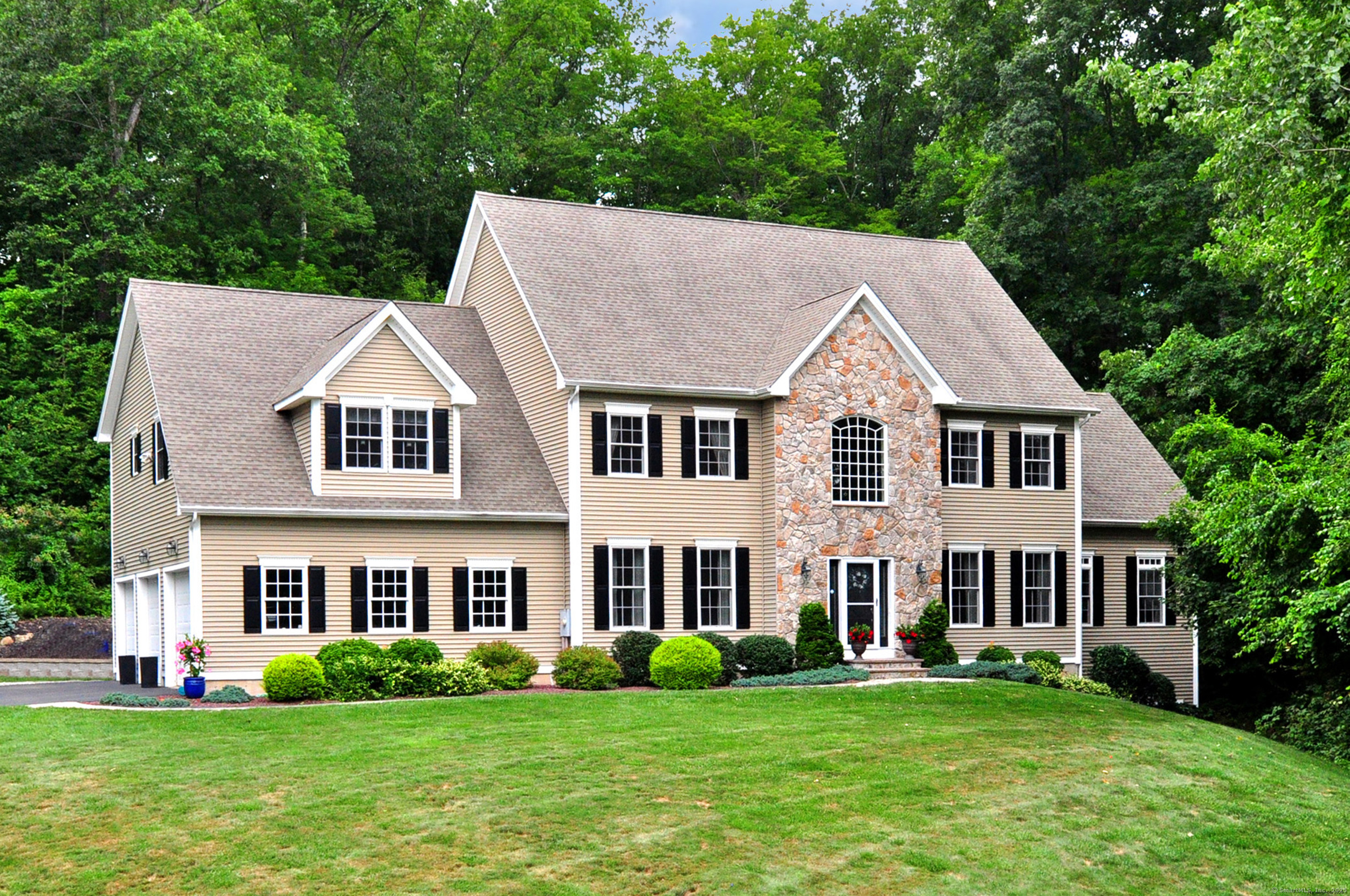 53 Castlerock Lane Bolton CT 06043