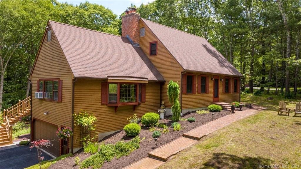 35 Heather Lane Burlington CT 06013
