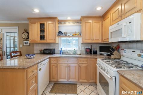 39 Candlewood Road Milford CT 06461
