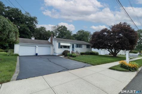 39 Candlewood Road Milford CT 06461