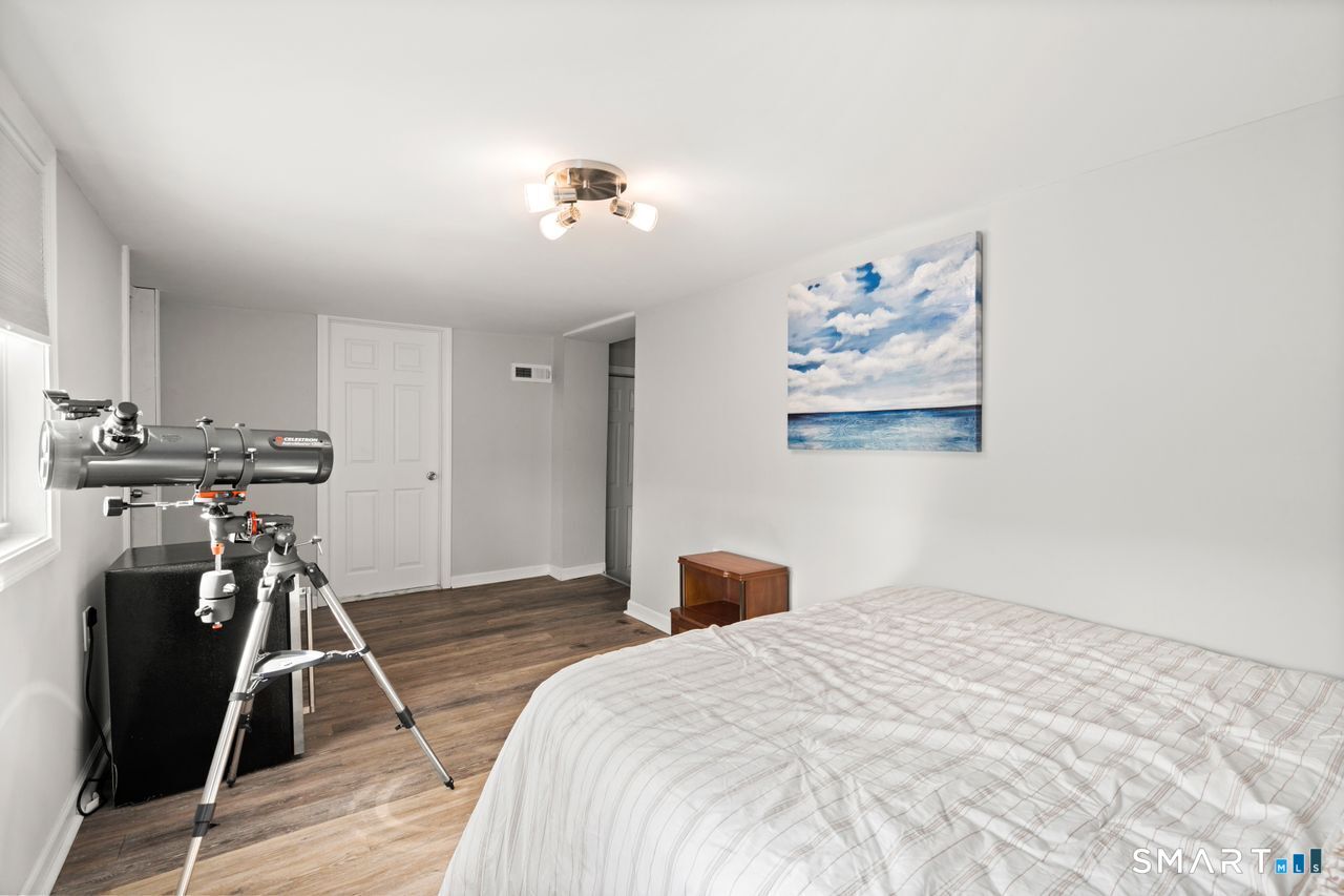 5 Roosevelt Drive Seymour CT 06483