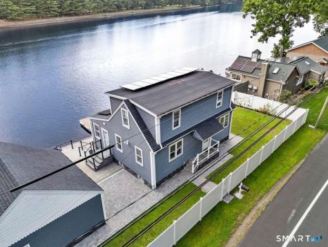 5 Roosevelt Drive Seymour CT 06483