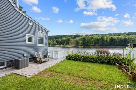 5 Roosevelt Drive Seymour CT 06483