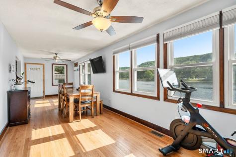 5 Roosevelt Drive Seymour CT 06483