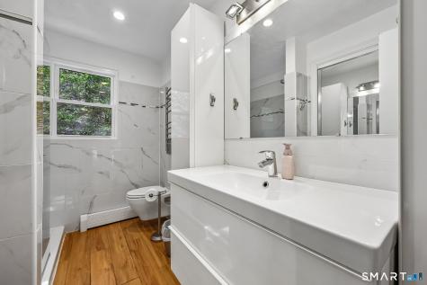 16 Fox Road Plainville CT 06062