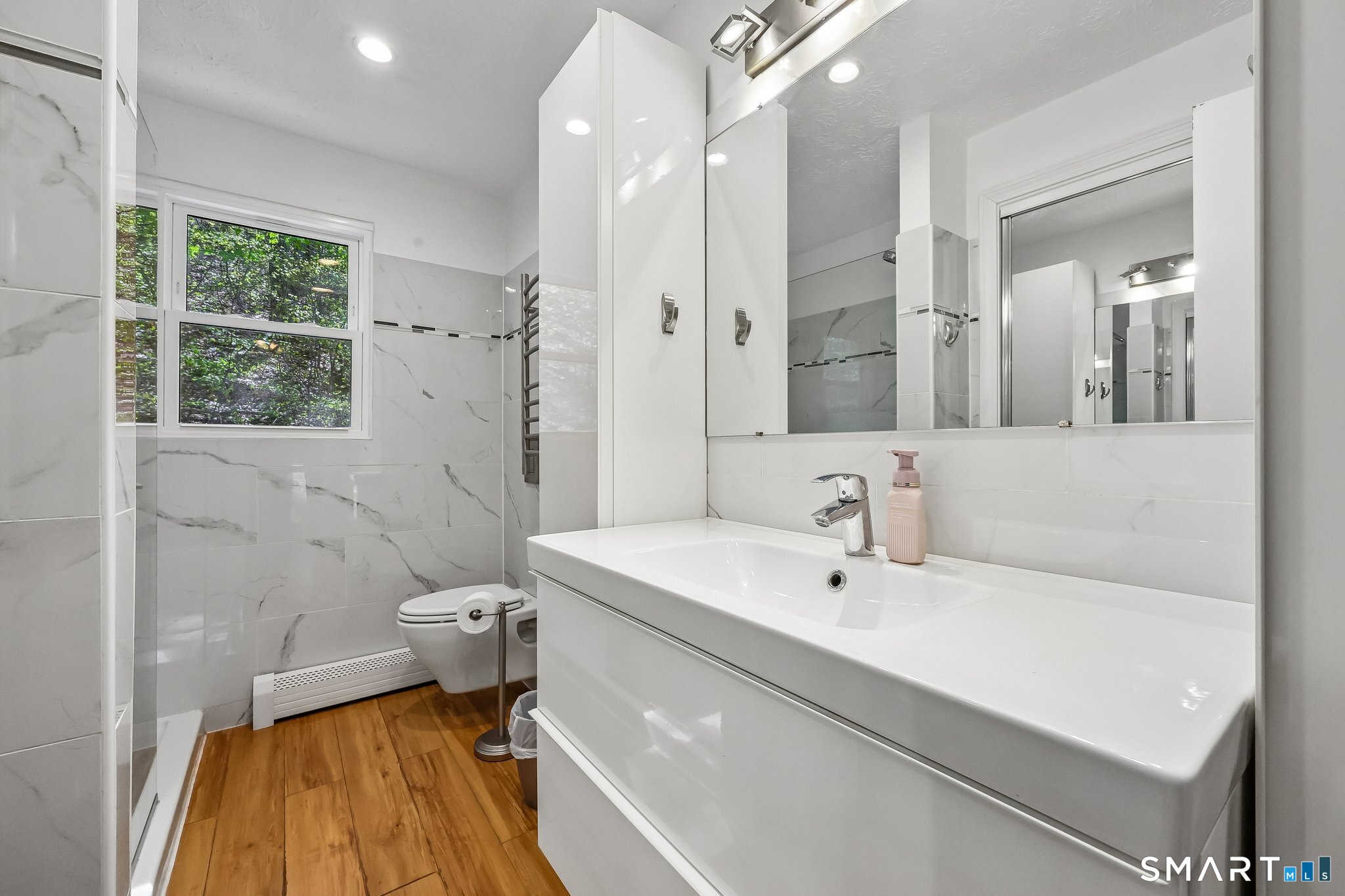 16 Fox Road Plainville CT 06062