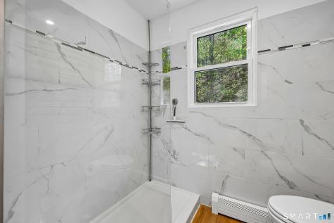 16 Fox Road Plainville CT 06062