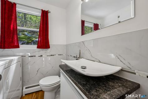16 Fox Road Plainville CT 06062