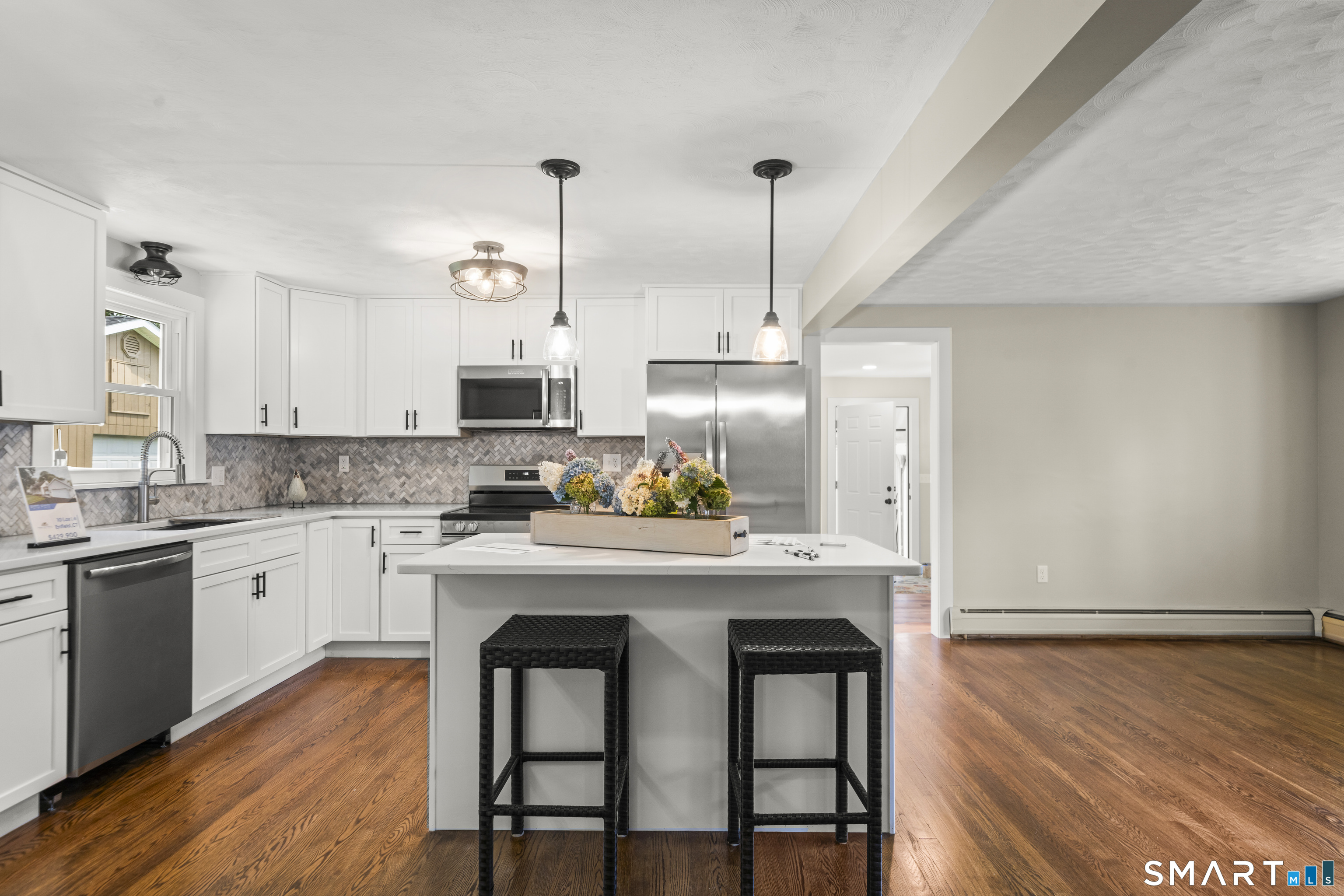 10 Lox Lane Enfield CT 06082