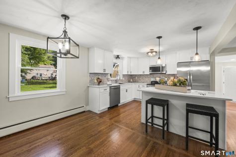 10 Lox Lane Enfield CT 06082