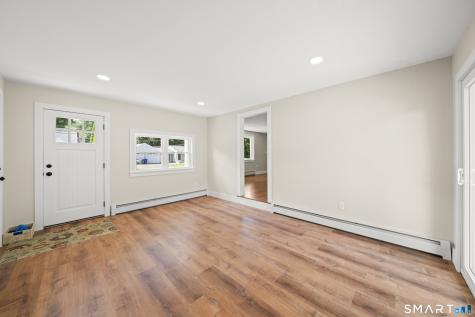 10 Lox Lane Enfield CT 06082