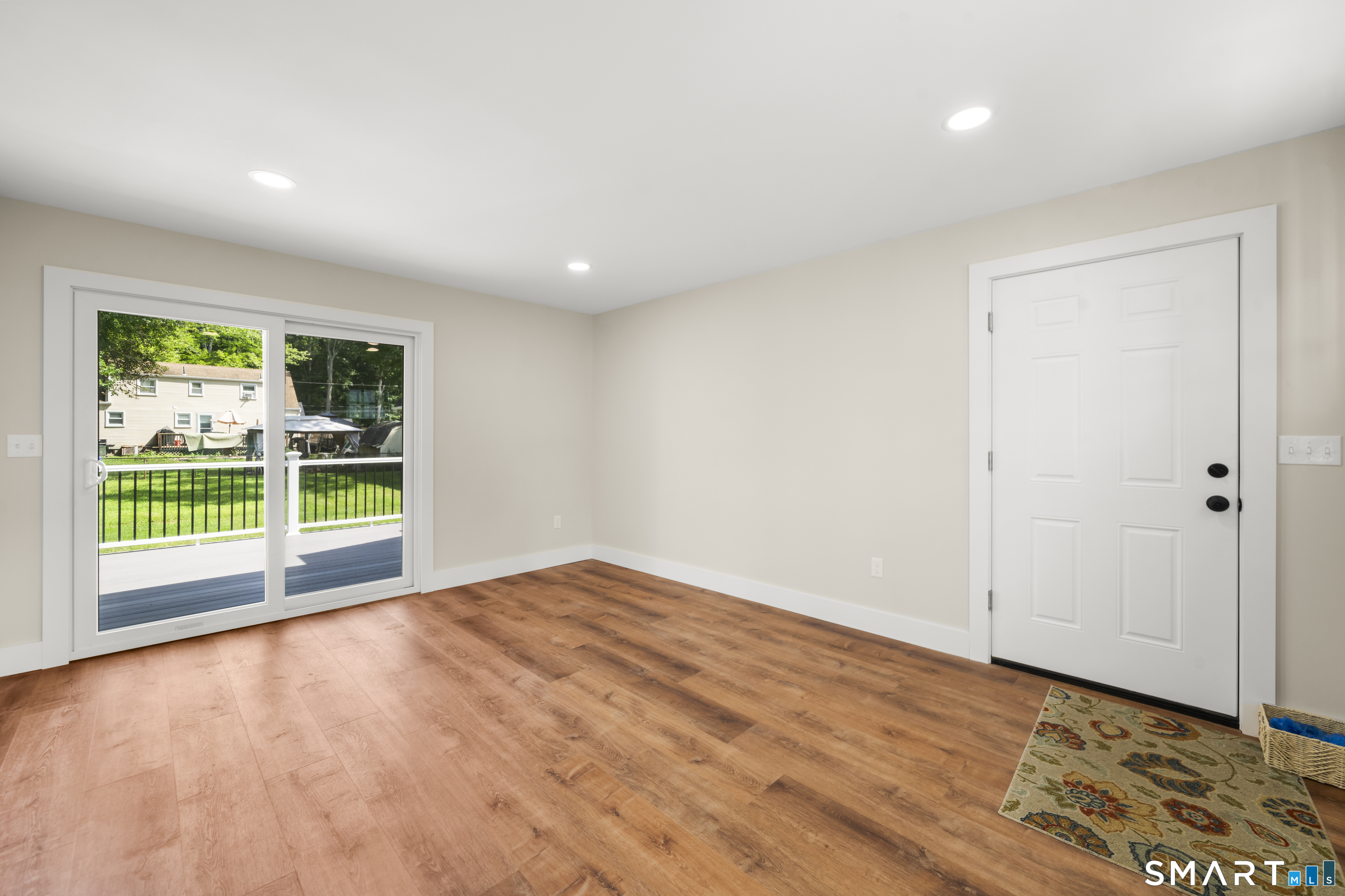 10 Lox Lane Enfield CT 06082