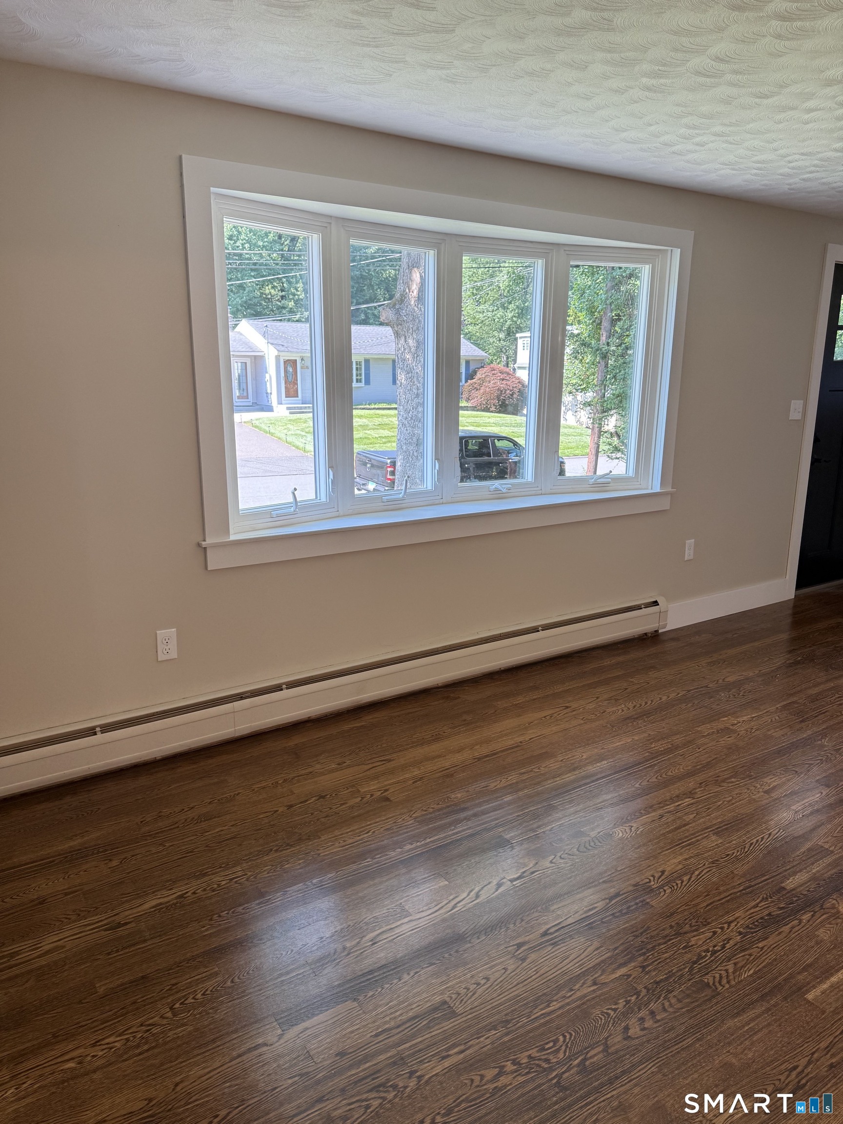 10 Lox Lane Enfield CT 06082