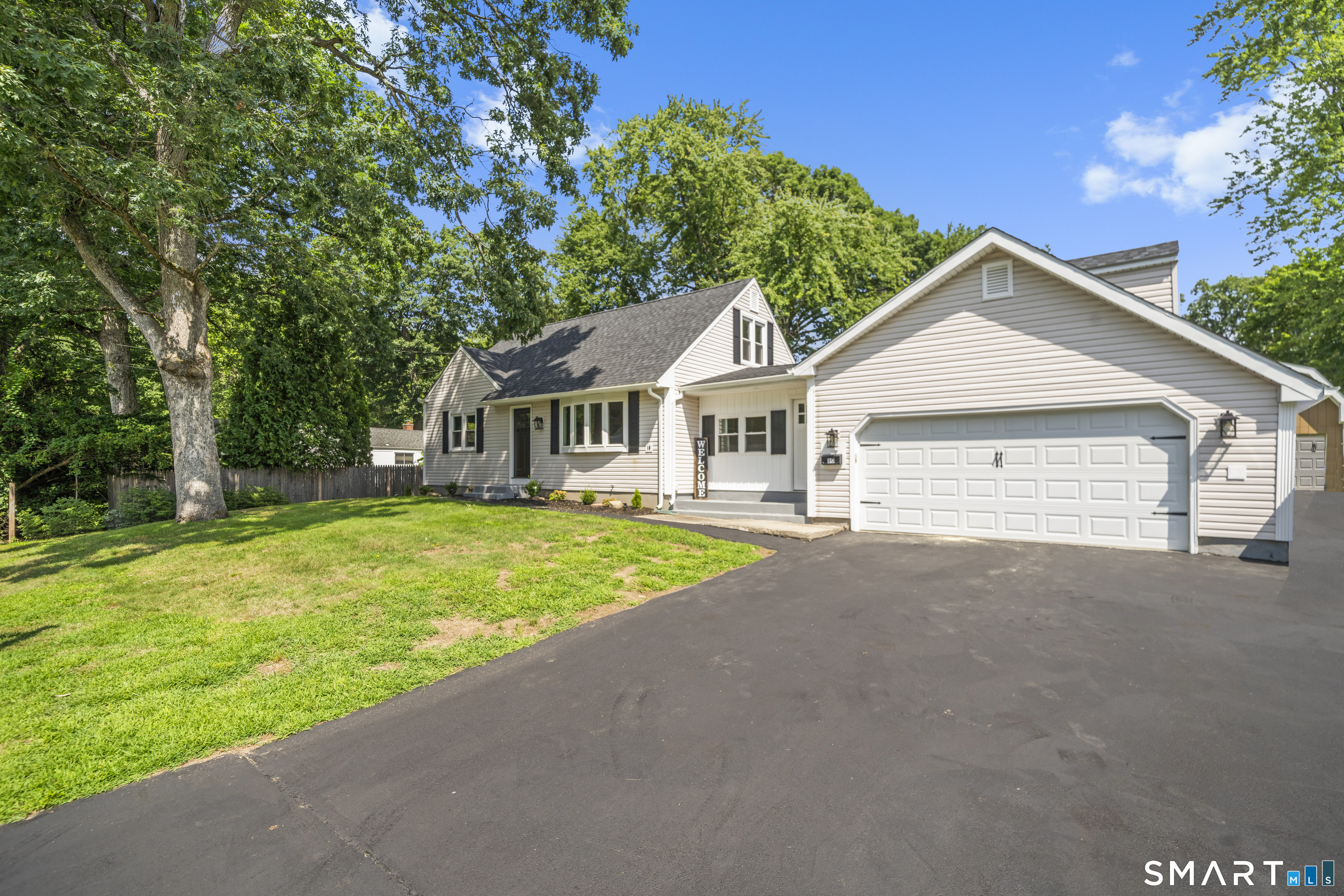 10 Lox Lane Enfield CT 06082