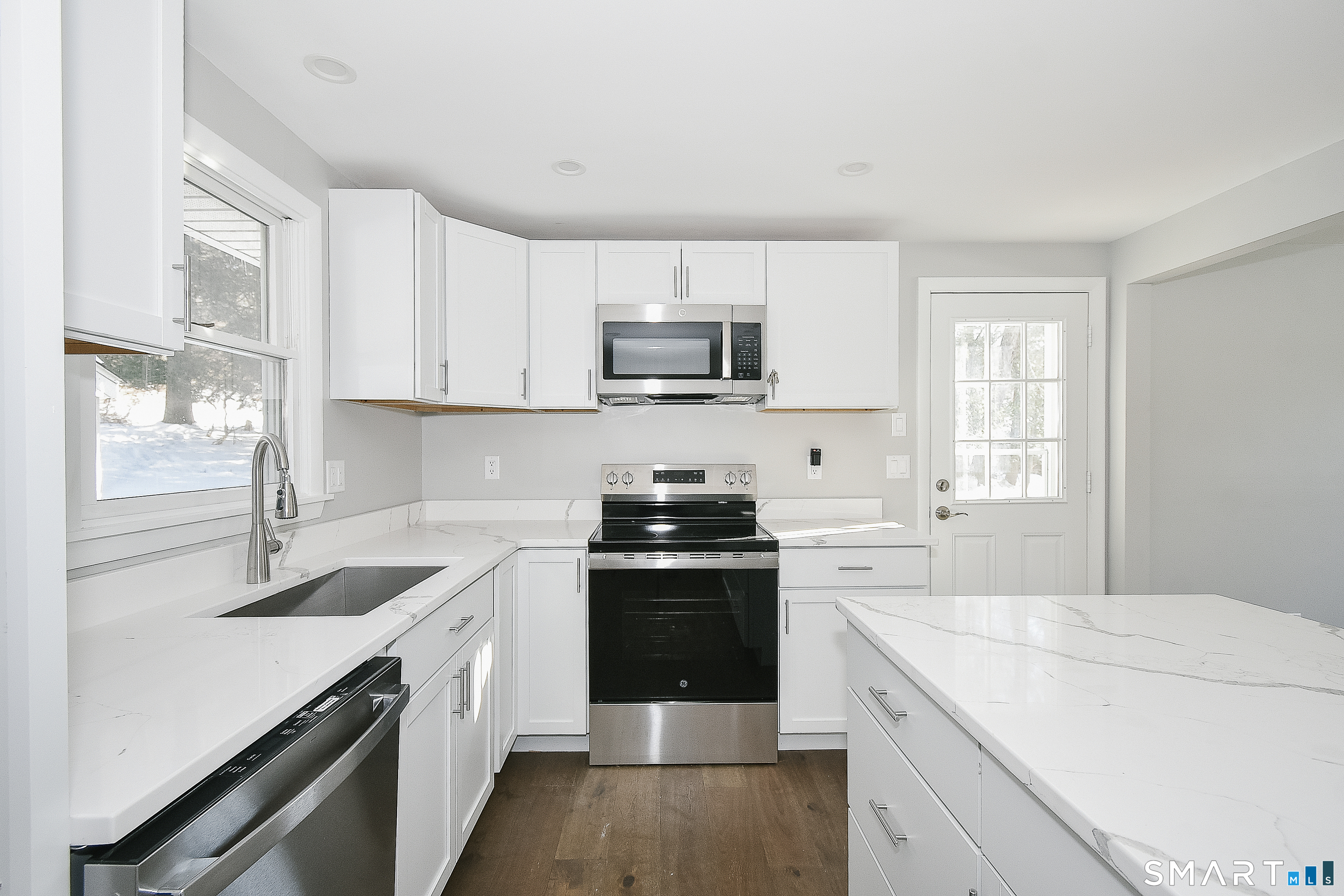 279 Mark Drive Coventry CT 06238